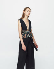 Load image into Gallery viewer, Tropical Print Top
