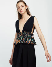 Load image into Gallery viewer, Tropical Print Top
